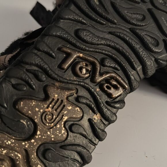 Teva Men's Scorpion Print Hiking sandals EUC - Picture 4 of 7